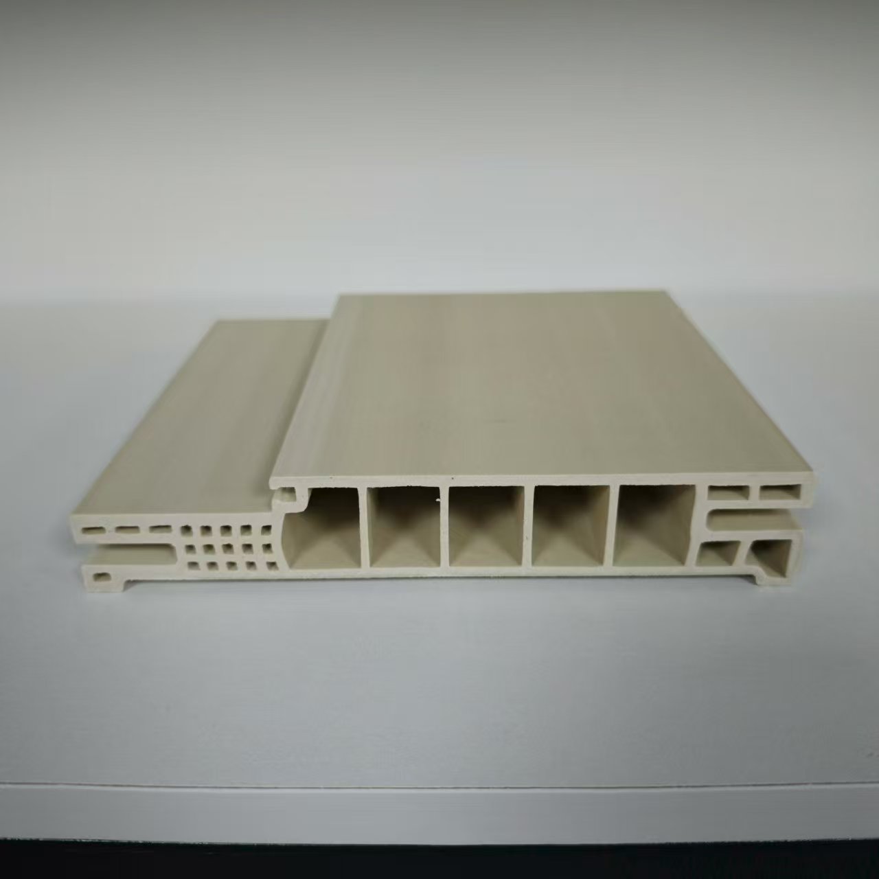 100/140/180 / 220 mm A-type WPC-deurkozijn voor 40 mm / 45 mm paneel